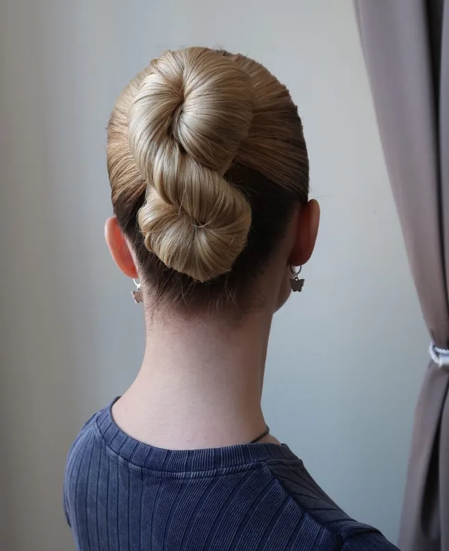 Bridal makeup and hair by Maria